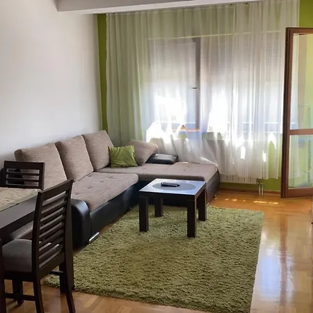 Nora Apartment